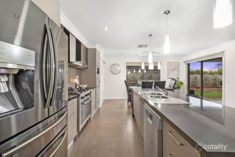 Property photo of 2 Duchess Drive Winter Valley VIC 3358