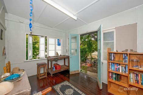 Property photo of 18 Dillane Street Hyde Park QLD 4812