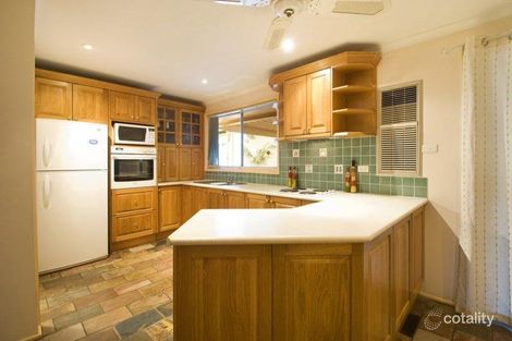 Property photo of 19 Toucan Crescent Plumpton NSW 2761