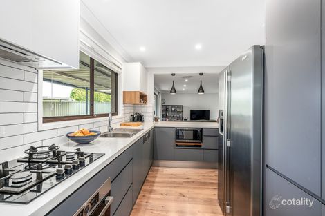 Property photo of 46 Andrew Thompson Drive McGraths Hill NSW 2756