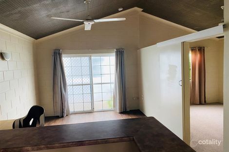 Property photo of 10/485 McCoombe Street Mooroobool QLD 4870