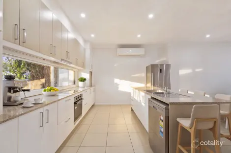 Property photo of 1 The Avenue Nerang QLD 4211