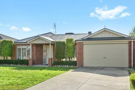 8 EASTVIEW CT, SEBASTOPOL, VIC 3356