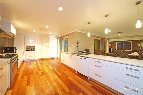 29 Queen Elizabeth Dr, Eatons Hill, QLD 4037