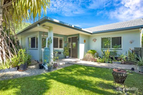 Property photo of 4 Helsdon Close Clifton Beach QLD 4879