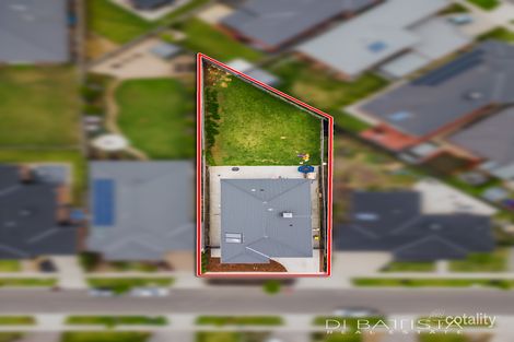 Property photo of 24 Cascade Drive Beveridge VIC 3753