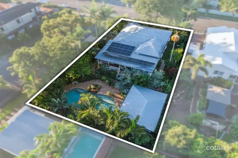 Property photo of 57 Stratton Terrace Wynnum QLD 4178