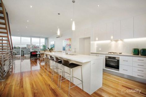 15 Octavia Cres, St Kilda, VIC 3182