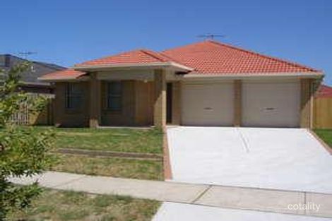 92 Pershing Pl, Tanilba Bay, NSW 2319