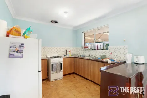 Property photo of 18 Bickner Way Parmelia WA 6167