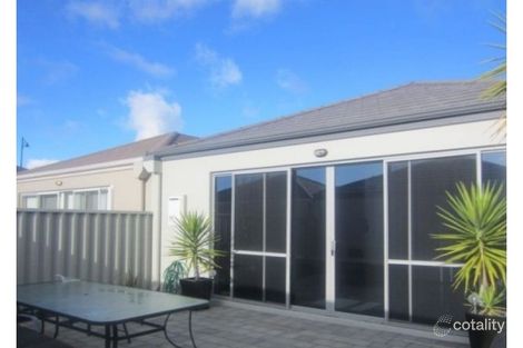 Property photo of 6 Kilrush Turn Ridgewood WA 6030