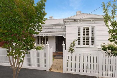 Property photo of 2 Violet Grove Hawthorn VIC 3122