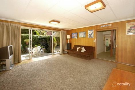 Property photo of 38 Amber Grove Mount Waverley VIC 3149