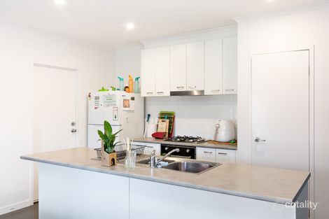 Property photo of 7 Clovedale Avenue Alfredton VIC 3350