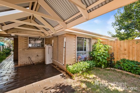 Property photo of 1/94 Warringa Crescent Hoppers Crossing VIC 3029