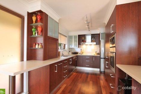 Property photo of 1/30 Cliff Road Wollongong NSW 2500