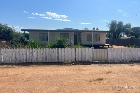 Property photo of 10 Growden Street Merredin WA 6415