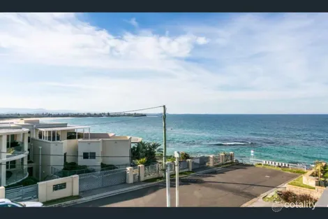 Property photo of 9 Surf Road Shellharbour NSW 2529