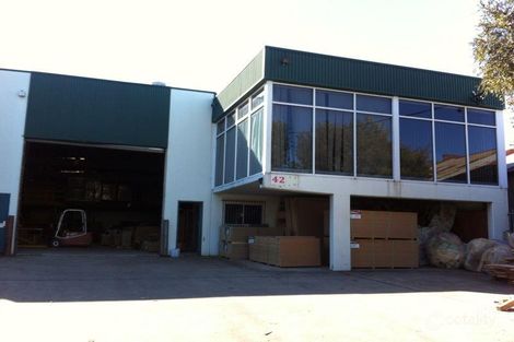 42 Whitaker St, Yennora, NSW 2161