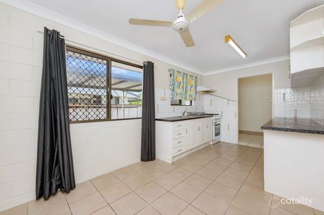 Property photo of 11 Salisbury Crescent Kirwan QLD 4817