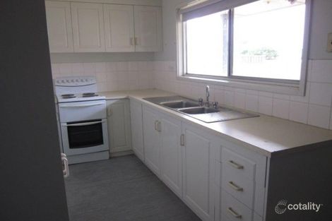 Property photo of 17 Namoi Avenue Red Cliffs VIC 3496