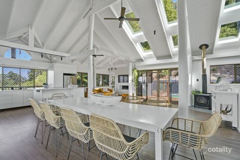 Property photo of 1 Carapook Crescent Tallebudgera QLD 4228