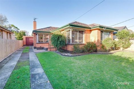 Property photo of 8 Bayside Grove Seaford VIC 3198