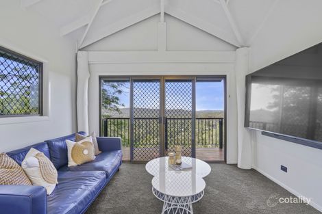 Property photo of 1 Carapook Crescent Tallebudgera QLD 4228