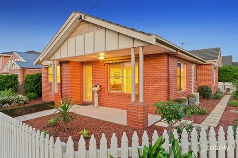 84 Elizabeth St, Geelong West, VIC 3218