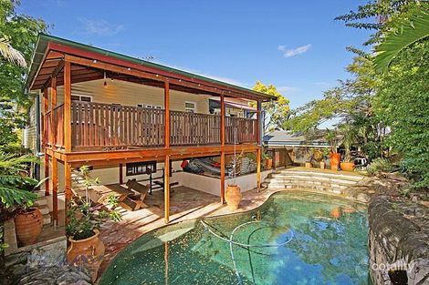 Property photo of 114 Railway Parade Norman Park QLD 4170