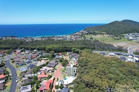Property photo of 19 Zamia Place Forster NSW 2428