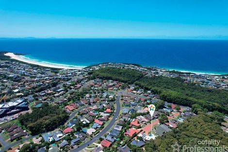 Property photo of 19 Zamia Place Forster NSW 2428