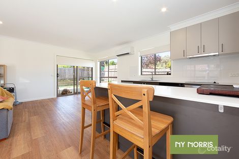 Property photo of 29 Desailly Crescent Kambah ACT 2902