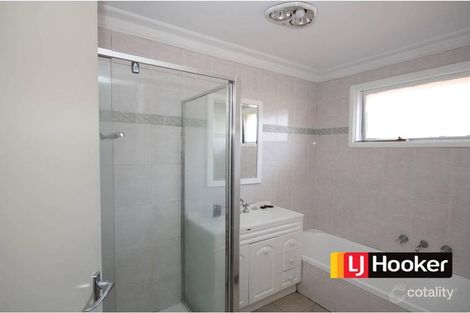 Property photo of 22 Burraneer Drive Keysborough VIC 3173