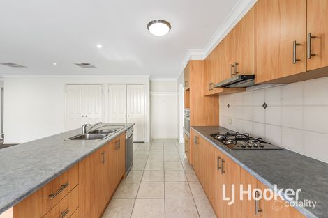 Property photo of 83 Skyline Way Berwick VIC 3806