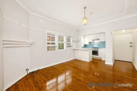 8/94 Coogee Bay Rd, Coogee, NSW 2034