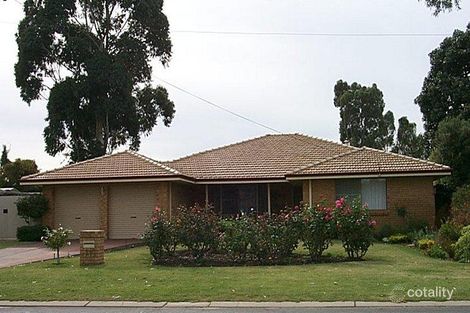 21 Bernley Dr, Viveash, WA 6056