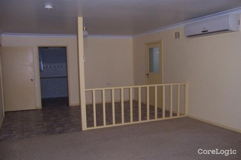 Property photo of 15 Taranna Crescent Nowra NSW 2541