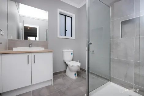 Property photo of 17A Weemala Avenue Delacombe VIC 3356