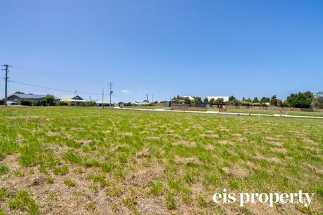 Property photo of 4/4 Syntax Court Swansea TAS 7190