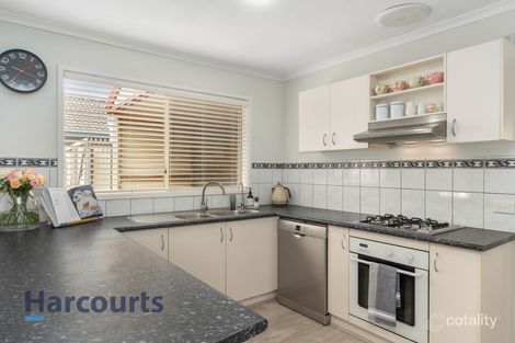 Property photo of 19 Szer Way Carrum Downs VIC 3201