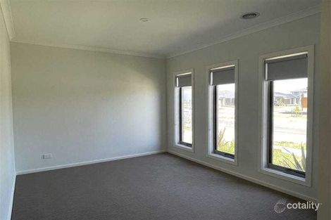 Property photo of 194 Morison Road Clyde VIC 3978