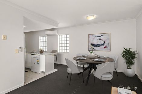 Property photo of 2/15 Zenith Avenue Chermside QLD 4032