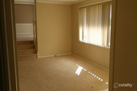 Property photo of 5 Epping Forest Drive Eschol Park NSW 2558