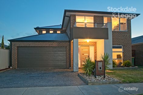 Property photo of 16 Creekview Avenue Pakenham VIC 3810