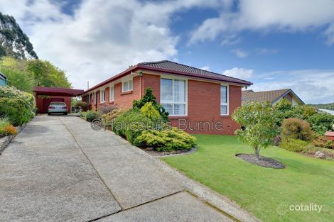 Property photo of 10 Sassafras Crescent Romaine TAS 7320