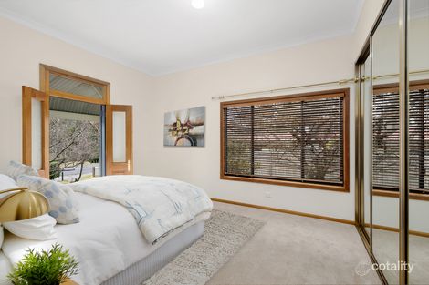 Property photo of 36 Sinclair Crescent Wentworth Falls NSW 2782