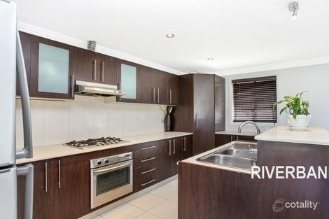 Property photo of 4 Hastings Crescent Greystanes NSW 2145