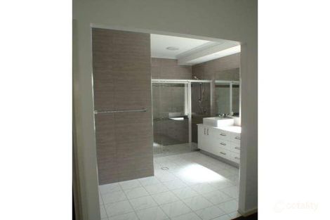 Property photo of 18 Rivermill Terrace Maudsland QLD 4210