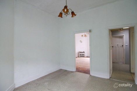 Property photo of 28 Aintree Road Glen Iris VIC 3146